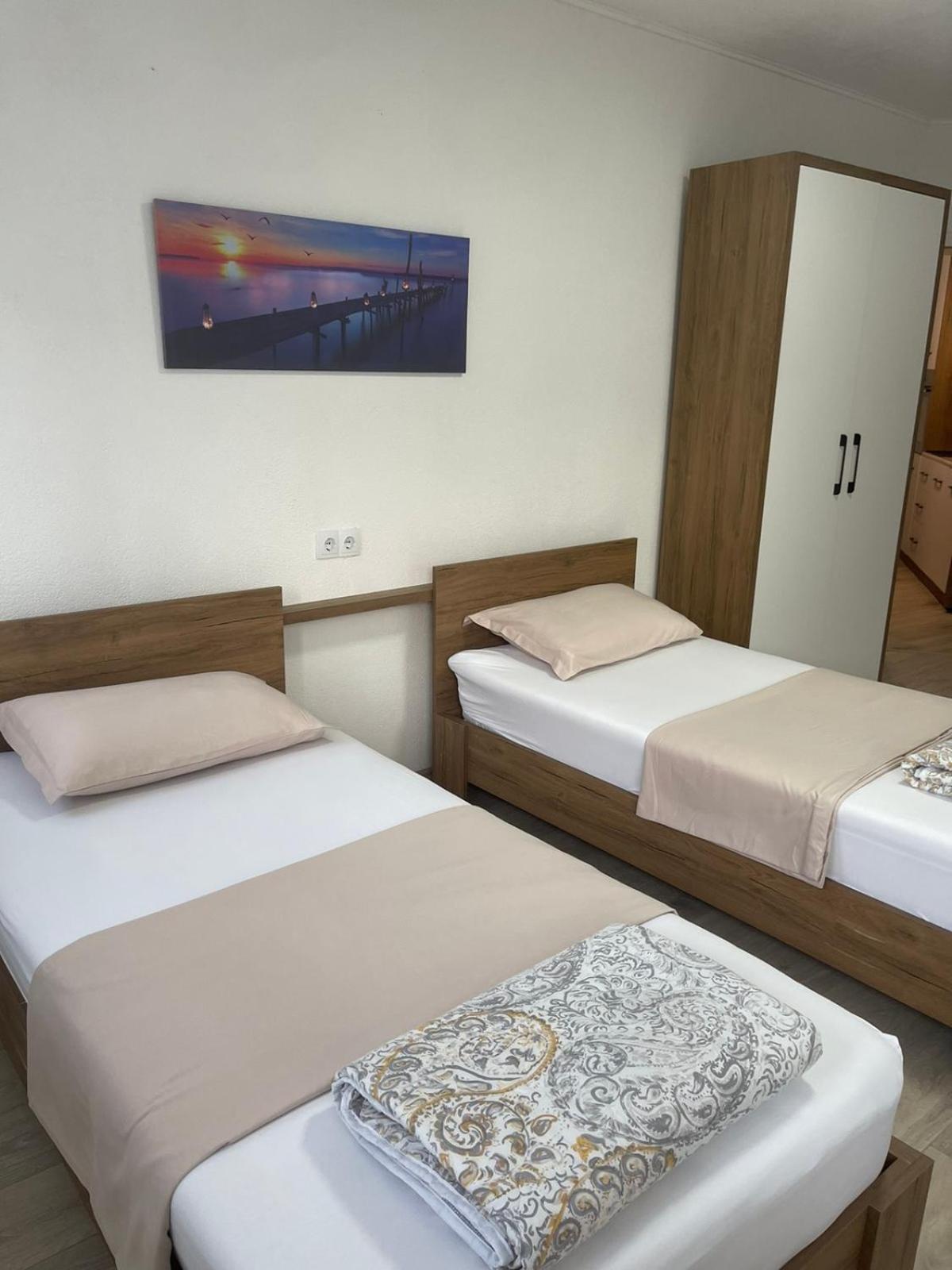 Nessi Apartment Prisztina Zewnętrze zdjęcie